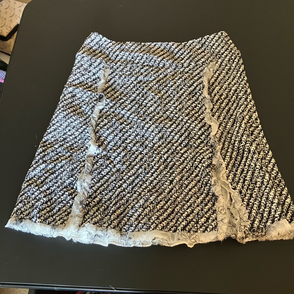 Teri Jon Black and White Textured Mini Skirt